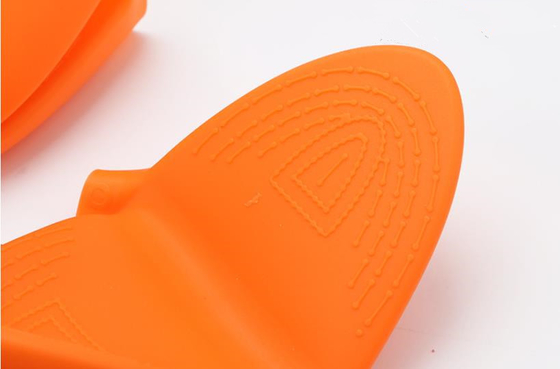 Van het het Bakselsilicone van de beeldverhaalmuis de Decoratieve Toebehoren van de de Ovenwantenkeuken
