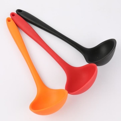 Stevige de pollepel van het de Rangsilicone van het kleurenvoedsel het koken hulpmiddelengrootte 28*8.5*3cm