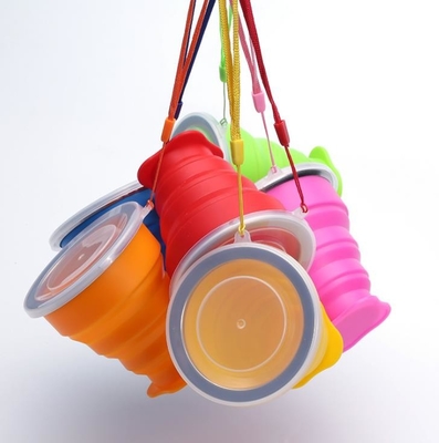 De draagbare van het het Silicone opvouwbare reizende gebruik van de Voedselrang vouwbare kop