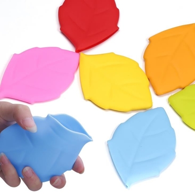 Van de het Voedselrang van BPA het Vrije opnieuw te gebruiken water vormt kop van het Silicone de draagbare water voor openlucht tot een kom